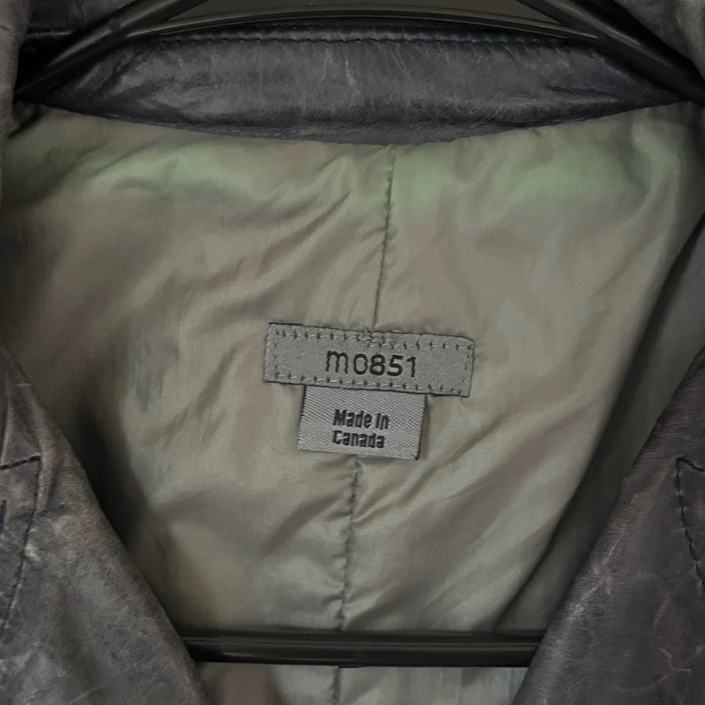 NWOT M0851 Women’s Blue Grey Leather Jacket - Picture 4 of 9